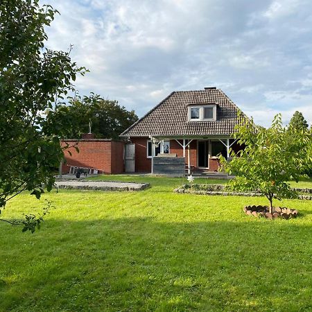 Ferienhaus Sieglinde Mit Deichblick Emden Exteriör bild