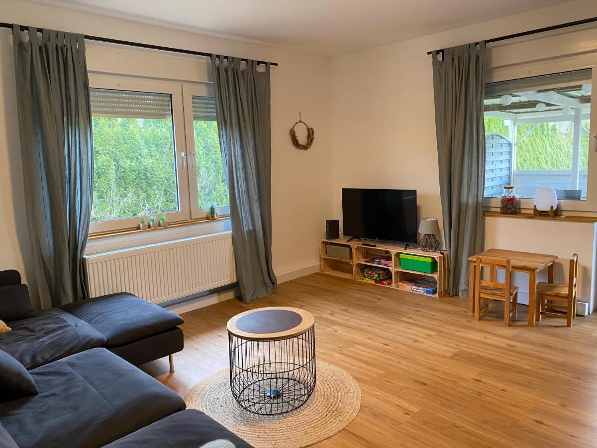 Ferienhaus Sieglinde Mit Deichblick Emden Exteriör bild